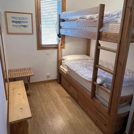 Les Granges 13 6-8 Person Apartmán *
